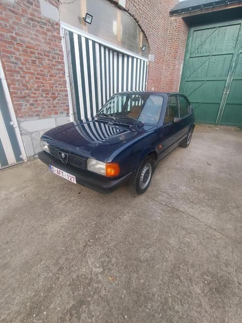 Alfa Romea Alfasud 1.2 5m, Auto's, Alfa Romeo, Particulier, Overige modellen, Benzine, Berline, 4 deurs, Handgeschakeld, Blauw