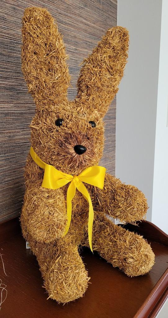 GROTE PAASHAAS IN STRO, Diversen, Pasen, Zo goed als nieuw, Ophalen of Verzenden