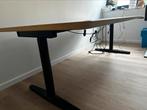 Elektrisch in hoogte verstelbaar bureau, Huis en Inrichting, Bureaus, Ophalen, Elektrisch, Zo goed als nieuw, Stabureau