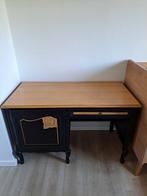 Vintage bureau, Huis en Inrichting, Bureaus, Ophalen, Gebruikt, Bureau
