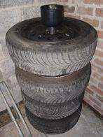 Winterbanden  met velgen Goodyear 195/60R15, Ophalen, Gebruikt, Winterbanden, Velg(en)