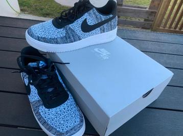 Nike Air Force 1 Knitted 2.0 42 beschikbaar voor biedingen