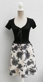 Prachtige rok met twee sets - maat S, Kleding | Dames, Rokken, Zwart, Nieuw, Ophalen of Verzenden, Twin-Set