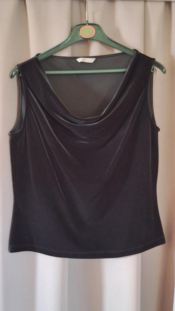 Dames topje kleur zwart maat 40 avondkleding, Kleding | Dames, Topjes, Zo goed als nieuw, Maat 38/40 (M), Zwart, Zonder mouw, Ophalen of Verzenden