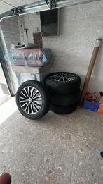 Pneu neige et jantes SKODA 18 pouces, Enlèvement, 18 pouces, Jante(s)