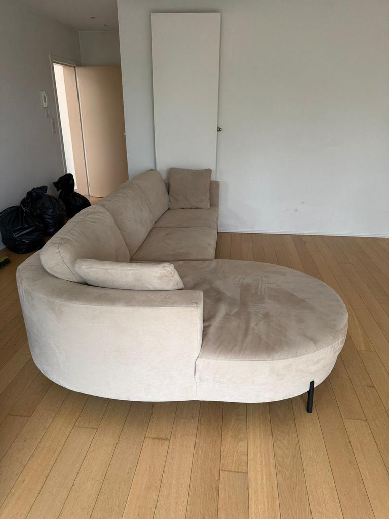 Hoeksalon beige in leder (suède), Ophalen, 250 tot 300 cm, Zo goed als nieuw, Modern