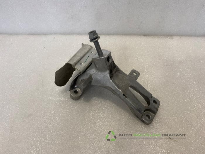 Support moteur d'un Porsche Macan, Autos : Pièces & Accessoires, Suspension & Châssis, Porsche, Utilisé, 3 mois de garantie, Enlèvement ou Envoi