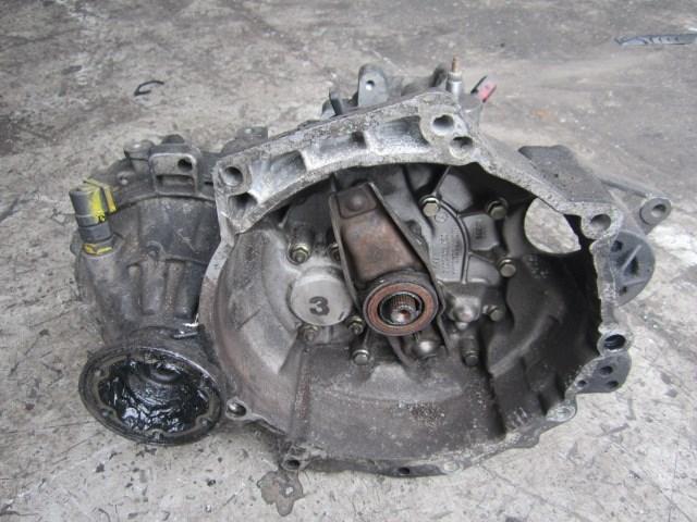 BOITE DE VITESSES MANUELLE Volkswagen Golf IV (1J1), Autos : Pièces & Accessoires, Utilisé, Volkswagen