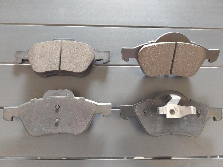 nieuwe remblokken Renault Suzuki, Auto-onderdelen, Remmen en Aandrijving, Renault, Nieuw, Ophalen