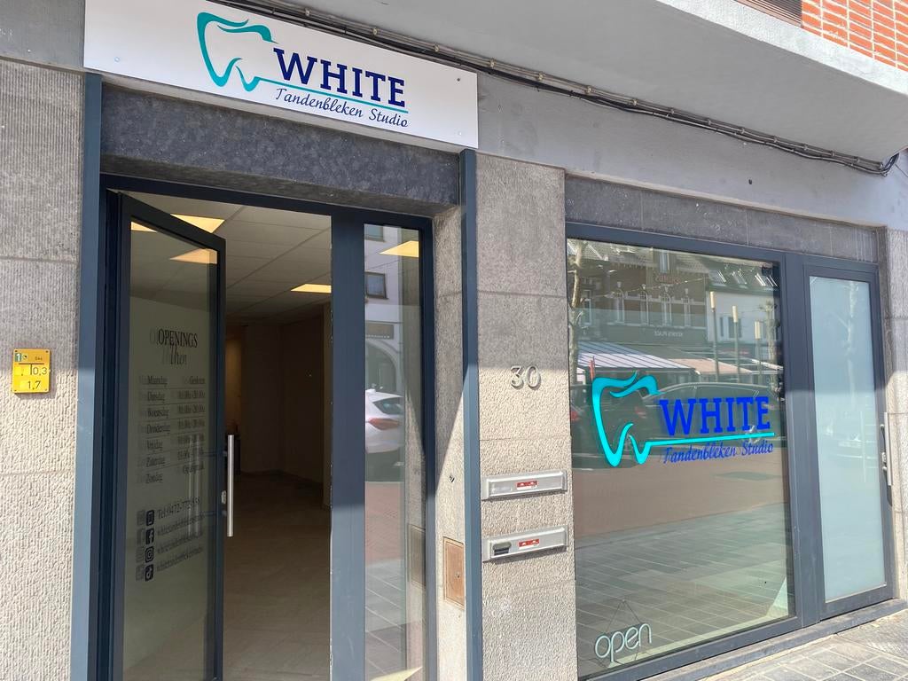 TER OVERNAME: Instapklare Tandenbleekstudio op Toplocatie!!