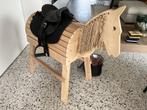 houten paard met zadel en verzorgingskit, Ophalen, Gebruikt, Rij- of Hobbelspeelgoed