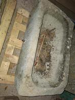 Bac en pierre, Enlèvement, Pierre