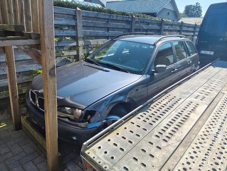 BMW 318d touring, Autos, BMW, Particulier, Série 3, Airbags, Air conditionné, Cruise Control, Rétroviseurs électriques, Vitres électriques