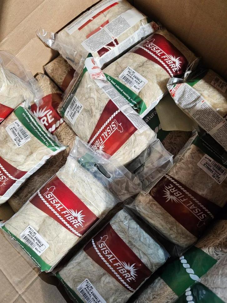 PA11 - Poil d'animal 50 grammes - Matériau du nid, Animaux & Accessoires, Oiseaux | Cages & Volières, Enlèvement