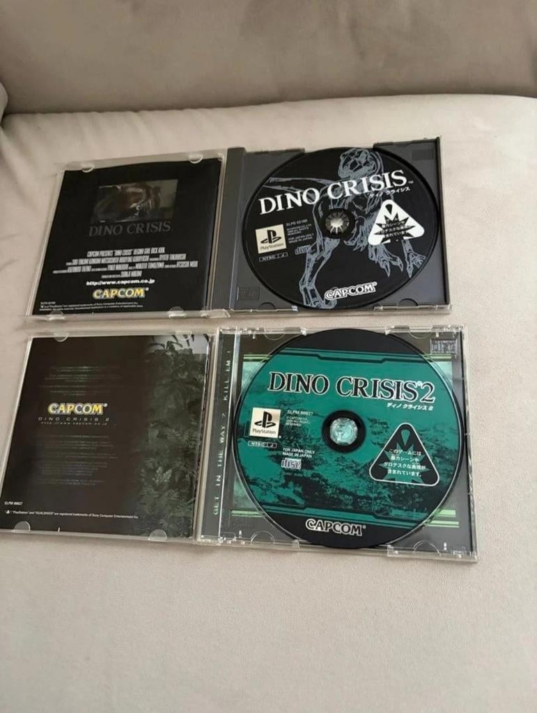 PS1 Dino Crisis 1 & 2 - version japonaise, Consoles de jeu & Jeux vidéo, Jeux | Sony PlayStation 1, Enlèvement ou Envoi