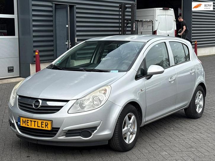 Opel Corsa 1.2-16V Cosmo, fietsenrek, Auto's, Opel, Bedrijf, Te koop, Corsa, ABS, Airbags, Airconditioning, Boordcomputer, Centrale vergrendeling