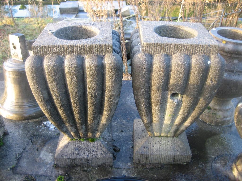 mooi koppel oude arduinen vaasjes, Tuin en Terras, Ophalen, Gebruikt