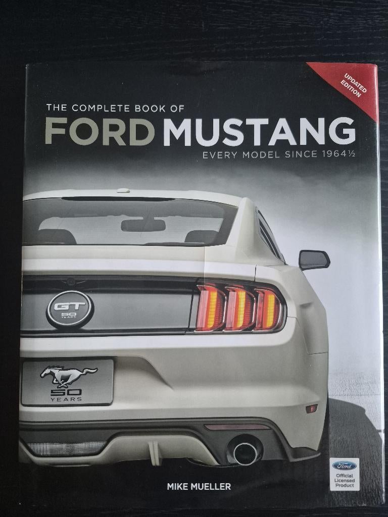 Le livre complet de la Ford Mustang, Enlèvement ou Envoi, Convient aux enfants, Comme neuf, Autres sujets/thèmes