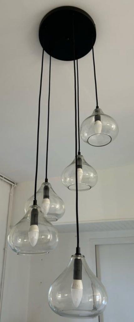 Suspension de 5 globes en verre, Maison & Meubles, Enlèvement, Comme neuf, Verre, 50 à 75 cm