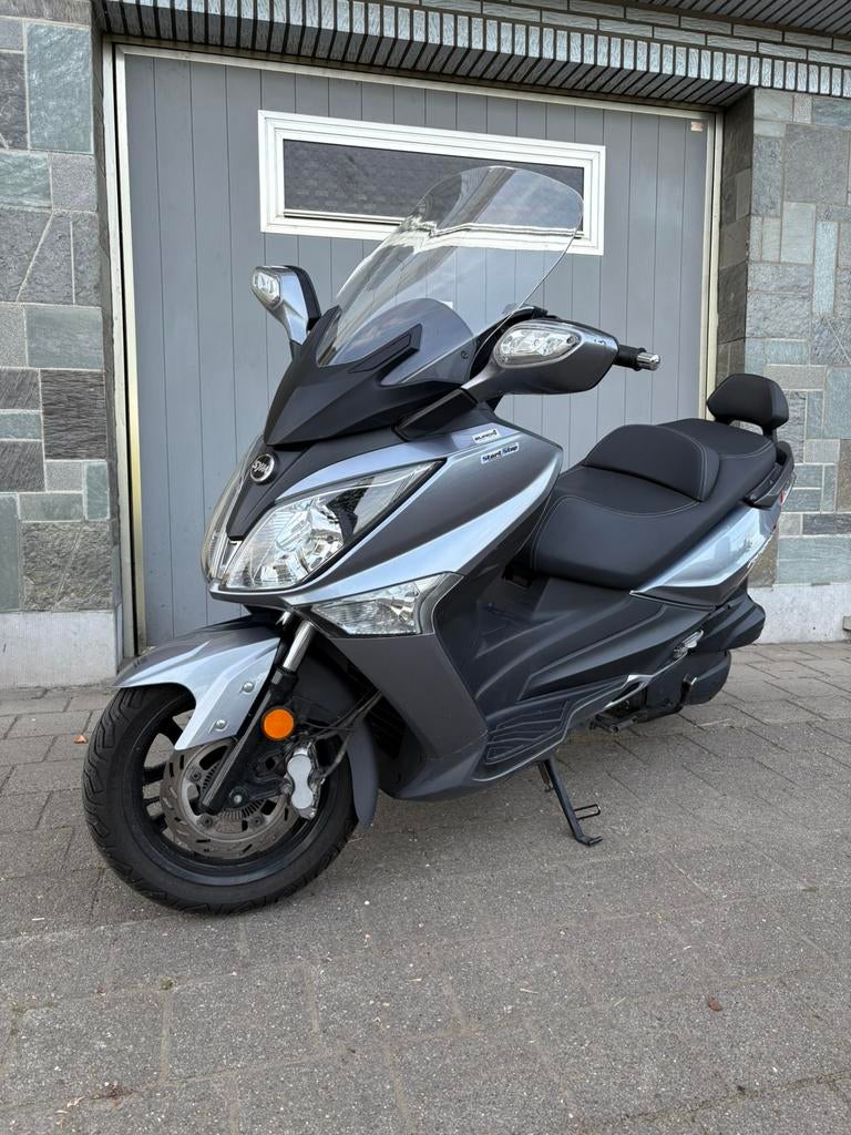 Sym Gts 125i - 2018 - Euro 4 - Start Stop - ABS, Scooter, Particulier, 125 cc, Automaat