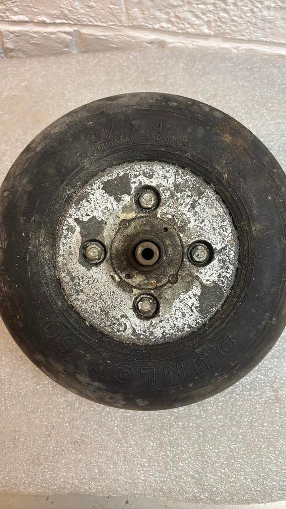 Roue avion ?, Collections, Objets militaires | Seconde Guerre mondiale, Enlèvement ou Envoi