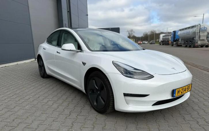 Snel & flexibel te huur: Tesla model 3 long range 4x4 (d/w/m, Auto's, Tesla, Particulier, Model 3, 4x4, Adaptive Cruise Control