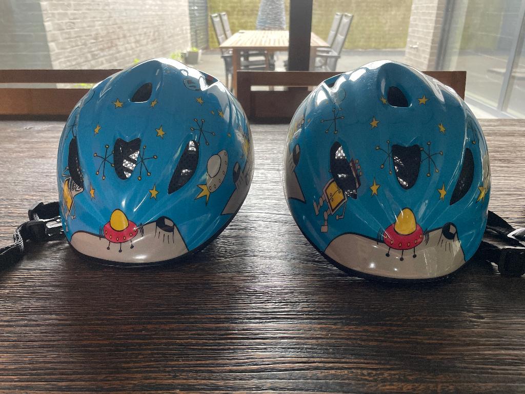 Fietshelm, Fietsen en Brommers, Ophalen, Zo goed als nieuw, S, Jongen of Meisje