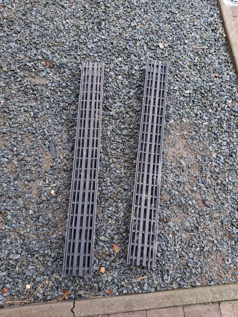 2 afvoergoten van 1 meter, Jardin & Terrasse, Paillassons, Enlèvement