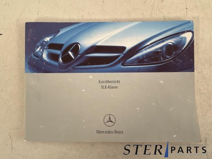 Livret d'instructions d'un Mercedes SLK, Autos : Pièces & Accessoires, 3 mois de garantie, Utilisé, -, -