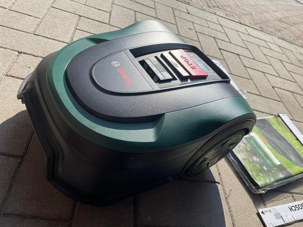 Bosch Indego robotmaaier S+500-Bosch garage&opbergtas&mesjes, Ophalen, Zo goed als nieuw, Minder dan 20 cm, Bestuurbaar via app