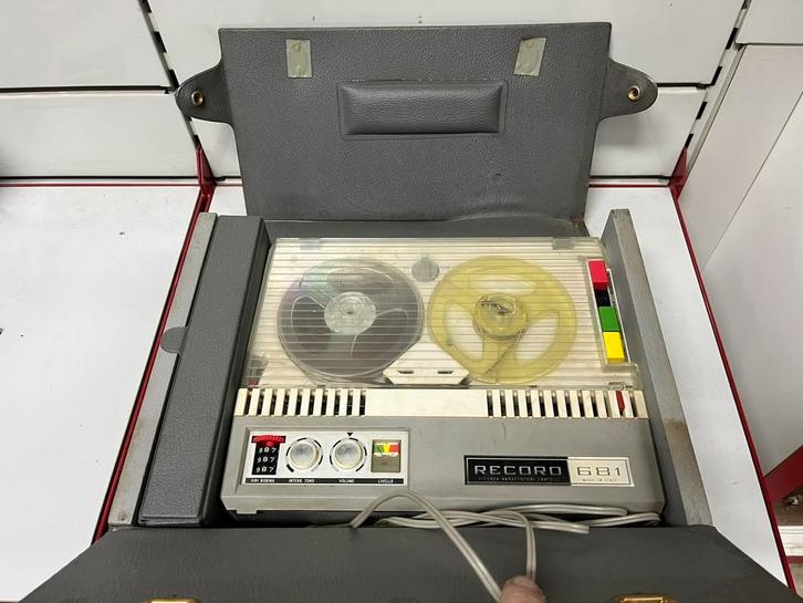 Geloso G 681 vintage bandrecorder - Italië - jaren 60, Audio, Tv en Foto, Bandrecorder, Bandrecorder, Ophalen of Verzenden