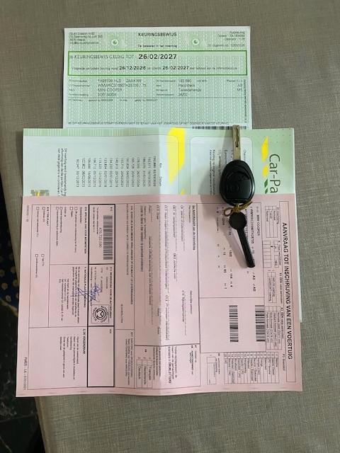 Mini Cooper 1.6 essence Climatiseur homologué v v k, Autos, Mini, Particulier, Cooper, ABS, Air conditionné, Alarme, Ordinateur de bord