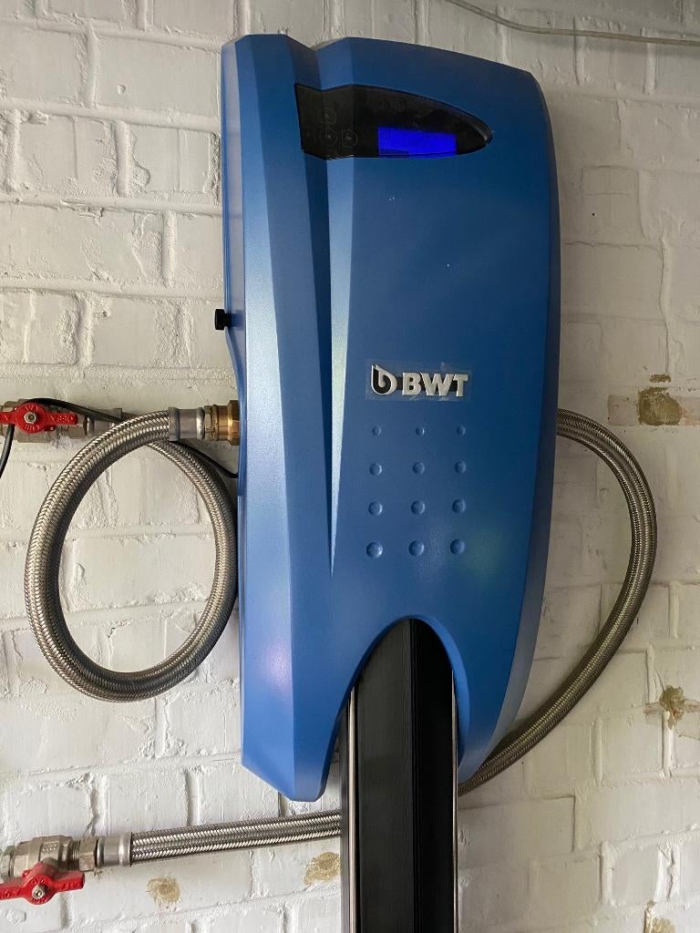 Adoucisseur/antitartre BWT, Elektronische apparatuur, Overige elektronische apparatuur, Zo goed als nieuw, Ophalen of Verzenden