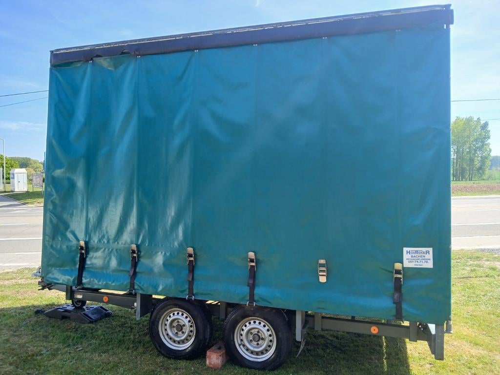 Aanhangwagen remorque met huif kan 2 kanten open, Ophalen