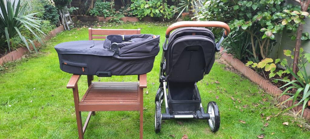 Kinderwagen Mutsy Nio Black, Enlèvement, Comme neuf