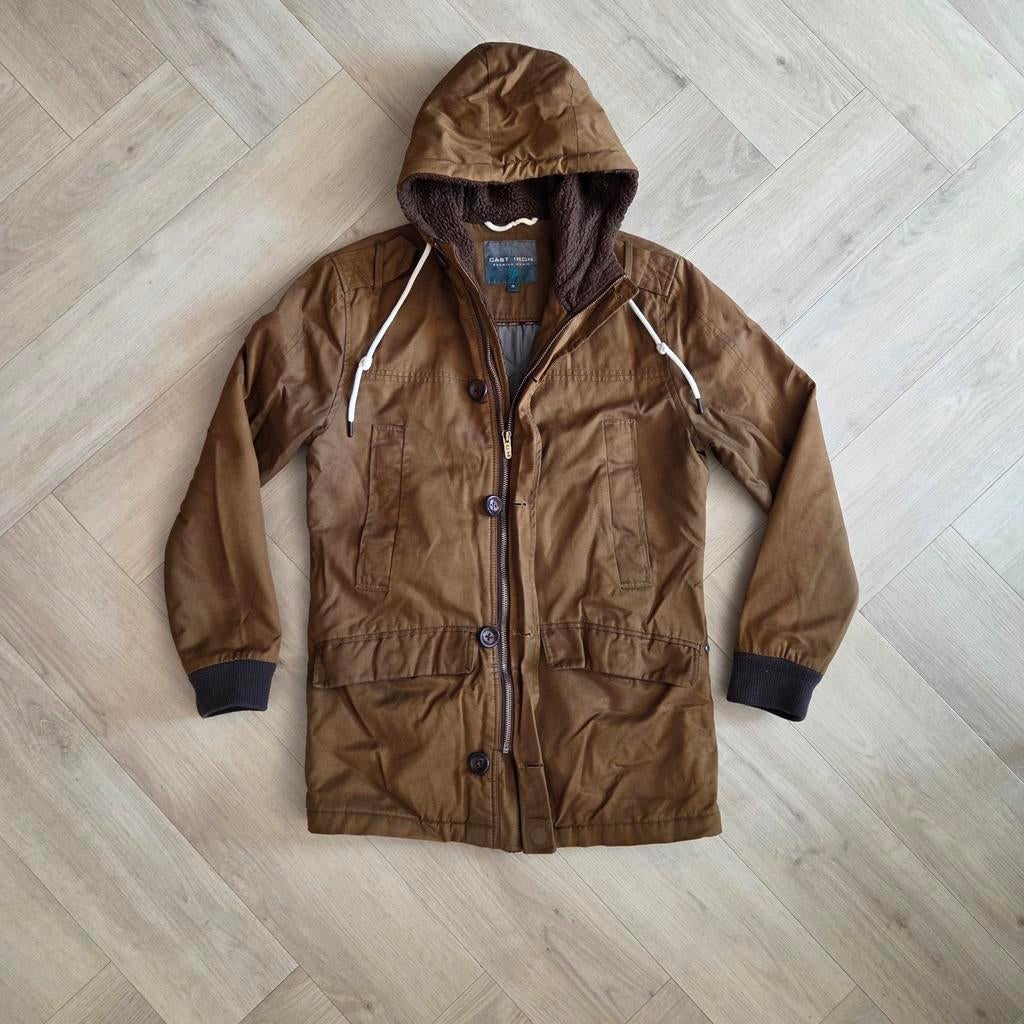 Veste d'hiver élégante en fonte taille S. avec capuche en pe, Envoi, Taille 46 (S) ou plus petite