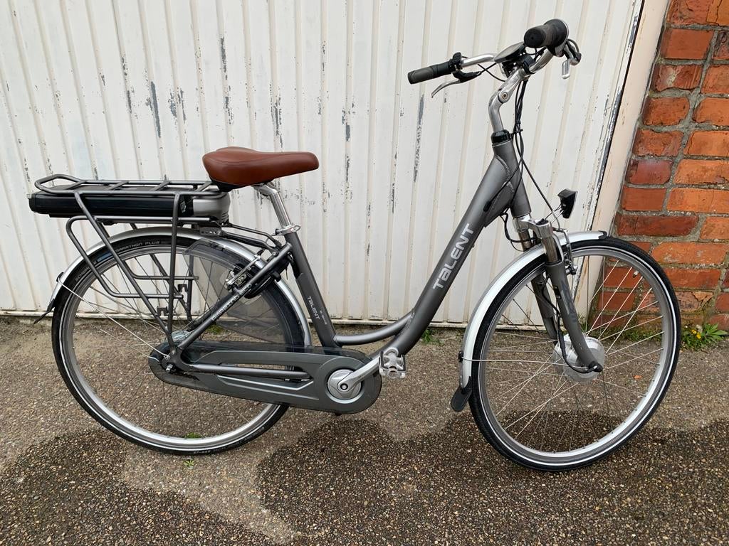 Vélo électrique TALENT, Vélos & Vélomoteurs, Enlèvement, Comme neuf