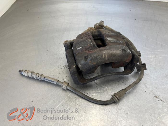 Etrier de frein (pince) avant gauche d'un Peugeot Partner, -, 3 mois de garantie, Utilisé, -