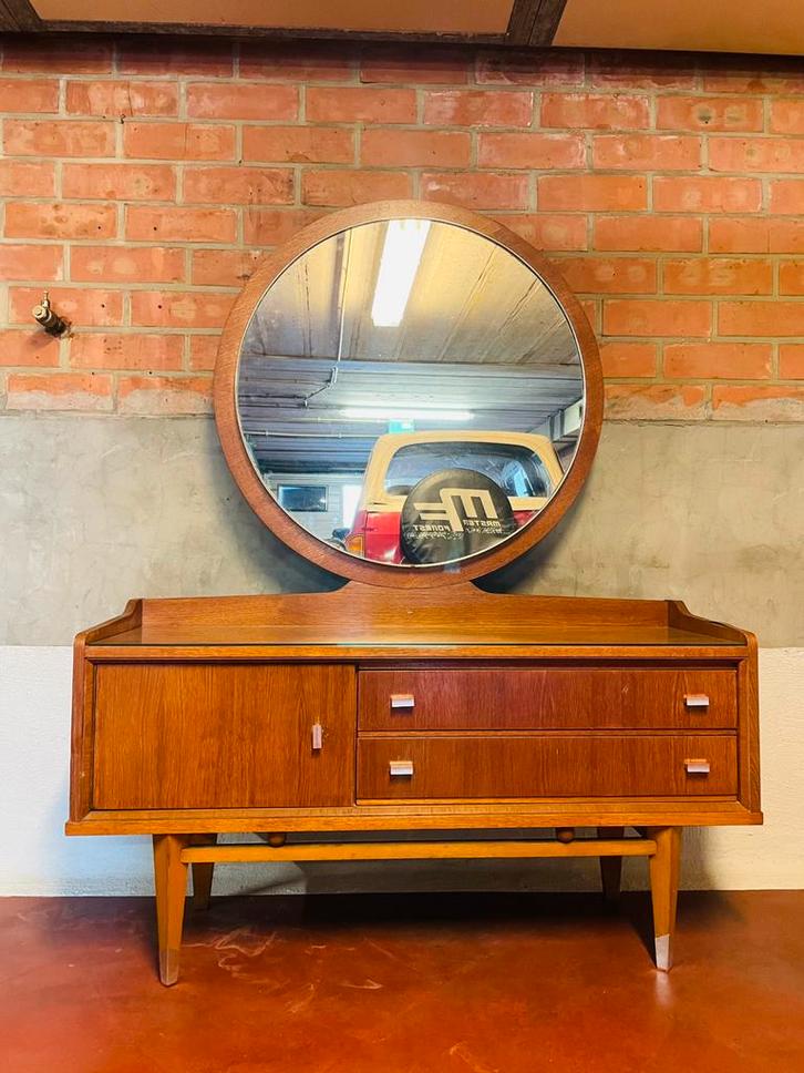 Mid‐Century Lowboard met Grote Ronde Spiegel – Jaren ’60, Maison & Meubles, Armoires | Dressoirs, Utilisé, 100 à 150 cm, Enlèvement