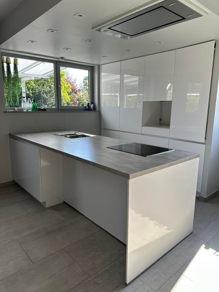 LUXE GLANS KEUKEN + 5 ELECTRO + GEDEMONTEERD, Ophalen, Zo goed als nieuw