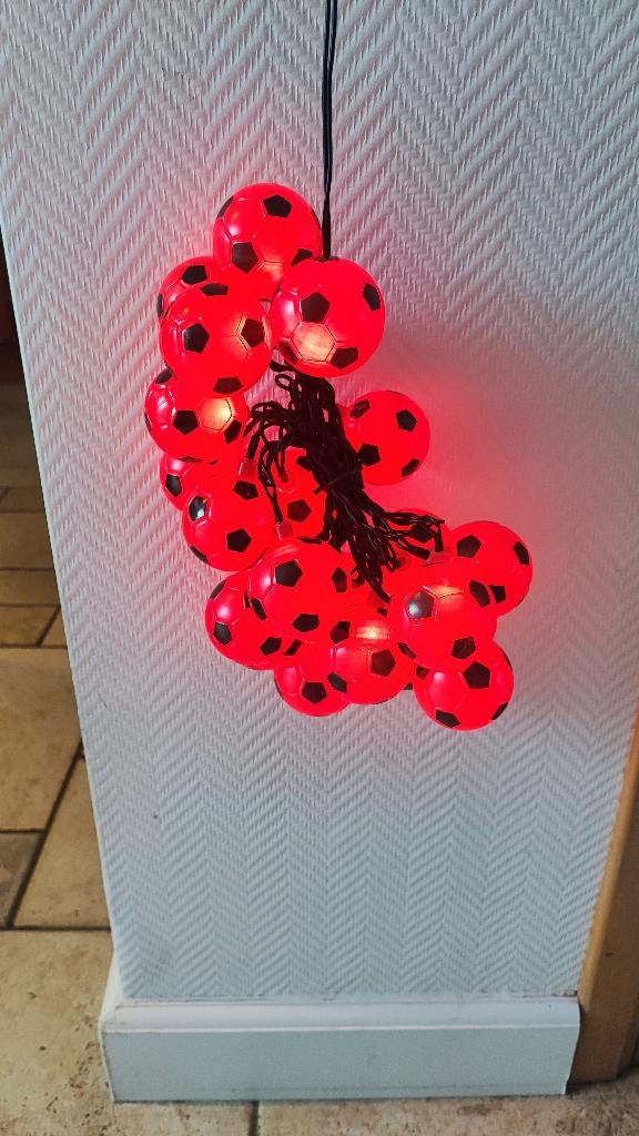 Kerstlichtjes voetballetjes rood, Diversen, Kerst, Ophalen of Verzenden