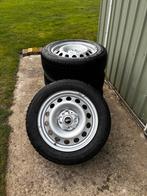 4 pneus d'hiver avec jante en très bon état, 195/60 R16, Autos : Pièces & Accessoires, Pneus & Jantes, Pneus et Jantes, Pneus hiver