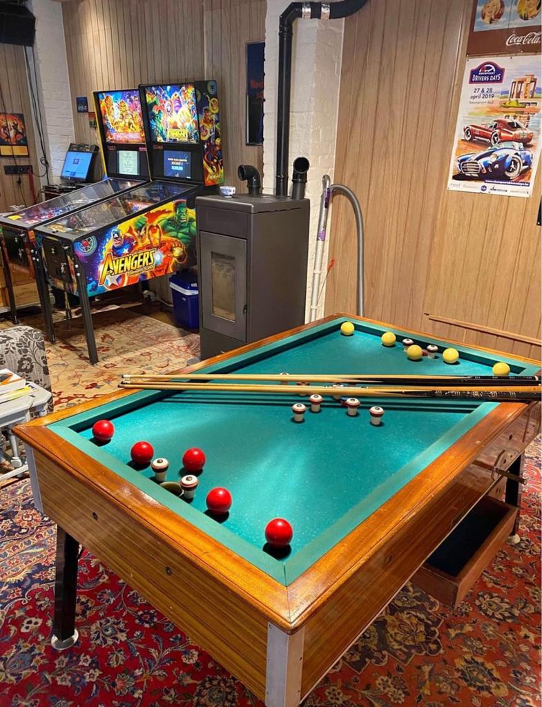 Tapbiljart, Sport en Fitness, Biljarten en Poolen, Ophalen, Zo goed als nieuw