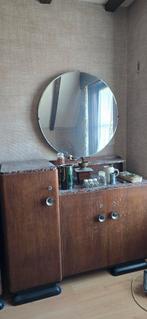 Antieke slaapkamer, Enlèvement