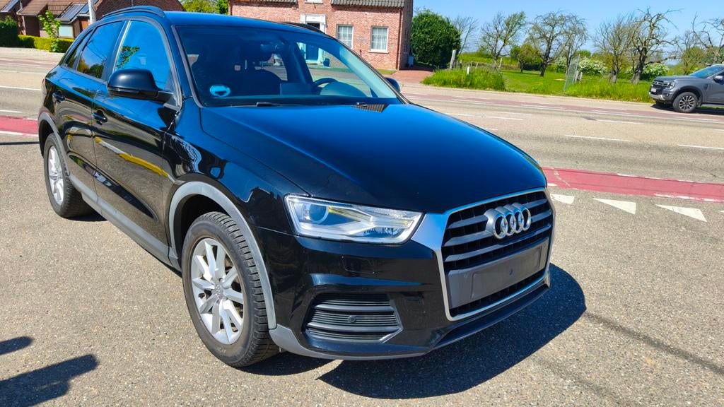 Audi Q3 2.0 TDI 110 kw (PRIX D'EXPORTATION), Autos, Achat, Entreprise, Boîte manuelle, Noir