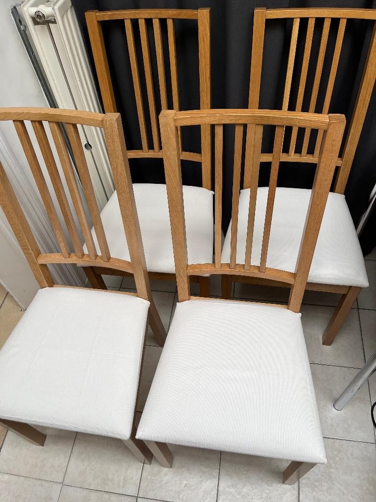 Ikea 4 Eiken stoelen met nieuwe hoesjes - Borje, Huis en Inrichting, Stoelen, Gebruikt, Vier, Hout, Wit, Ophalen
