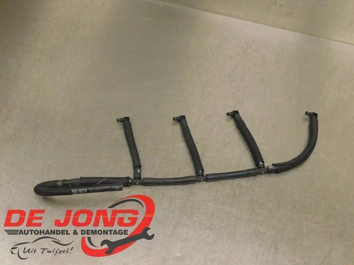 Tuyau retour carburant d'un Volkswagen Golf, Autos : Pièces & Accessoires, Systèmes à carburant, Volkswagen, Utilisé, 3 mois de garantie