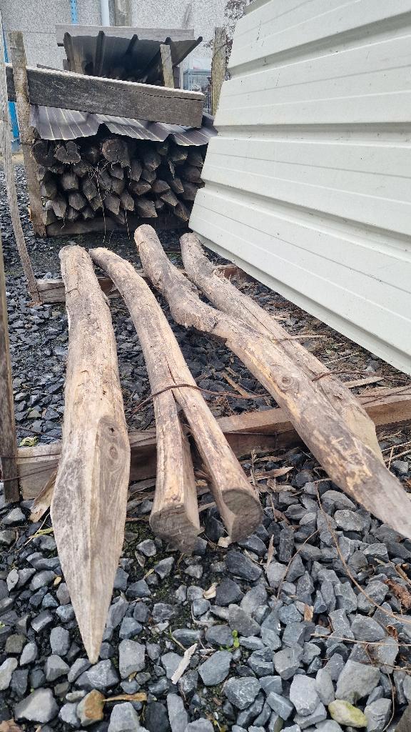 Acacia Tuinpalen 200cm / 10-12 ⌀, Tuin en Terras, Palen, Balken en Planken, Zo goed als nieuw, Palen, 180 tot 250 cm, Ophalen