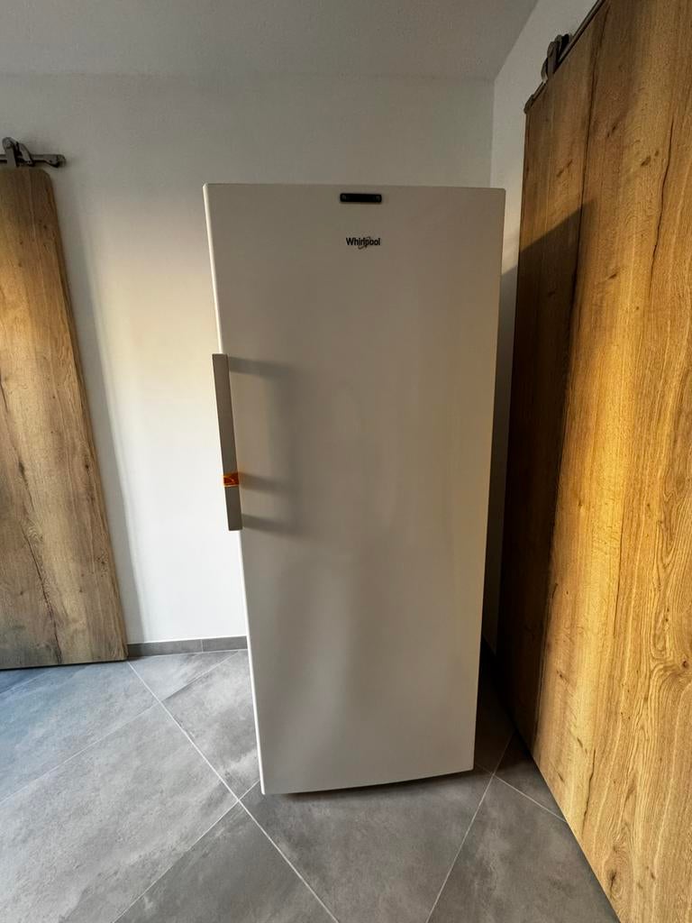 Congelateur 340litre whirpool, Enlèvement, Comme neuf
