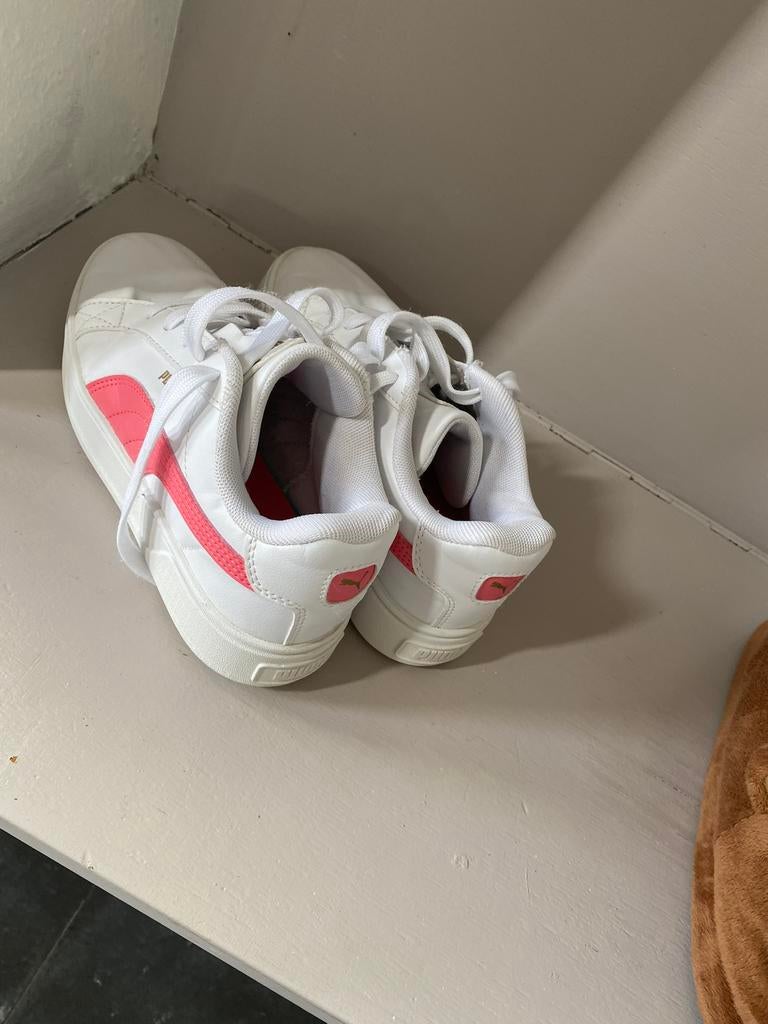 Puma sneaker maat 35, Ophalen, Zo goed als nieuw